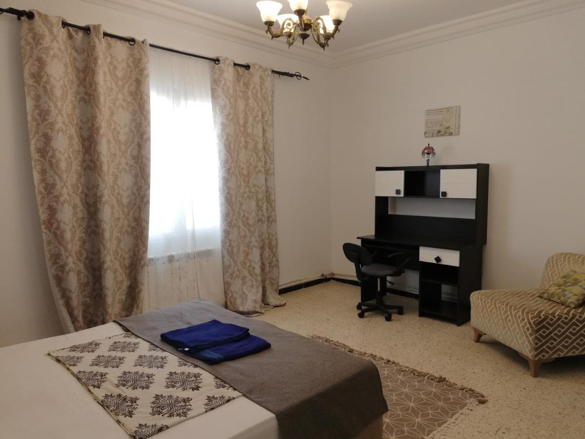 Residence Debbabi Sans Coupure D'Eau Monastir Bagian luar foto