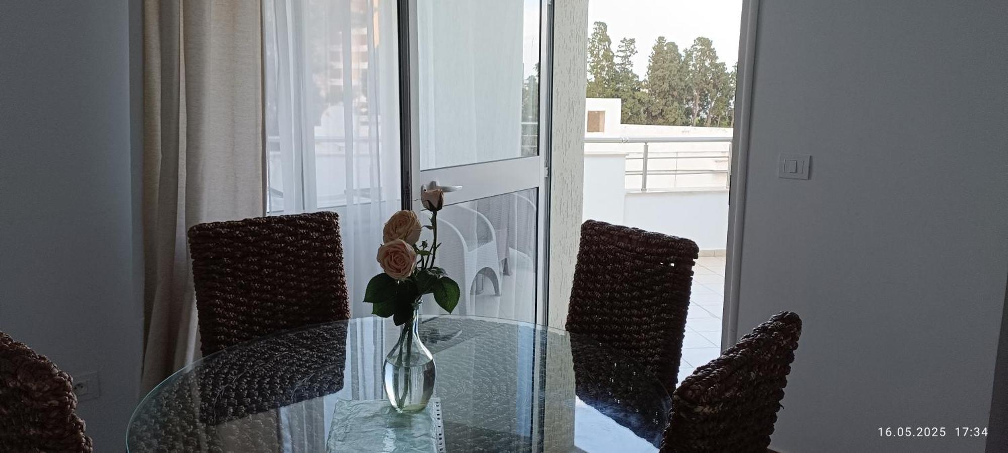 Residence Debbabi Sans Coupure D'Eau Monastir Bagian luar foto